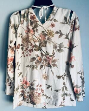 Lightweight Soft Hoodie Cold Shoulder Floral Print Large Chaser NWT